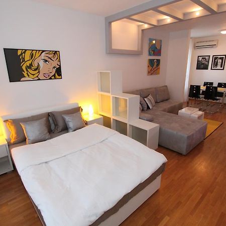New Belgrade Apartment Neven, Parking 5 Evra Dan Экстерьер фото