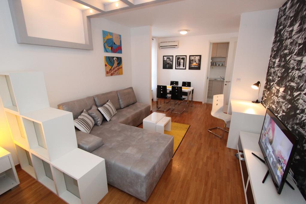 New Belgrade Apartment Neven, Parking 5 Evra Dan Экстерьер фото