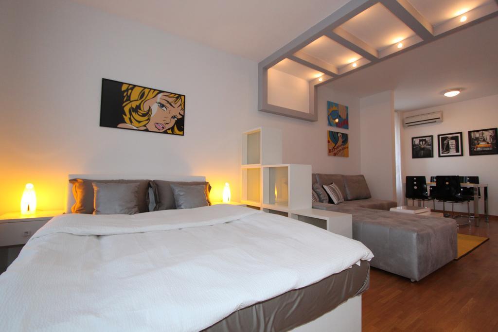 New Belgrade Apartment Neven, Parking 5 Evra Dan Экстерьер фото
